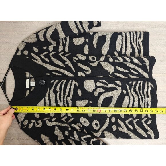Chicos Zebra Animal Print Wool Blend Cardigan Jacket Black Gray Size 2 Large 12 - Picture 4 of 7